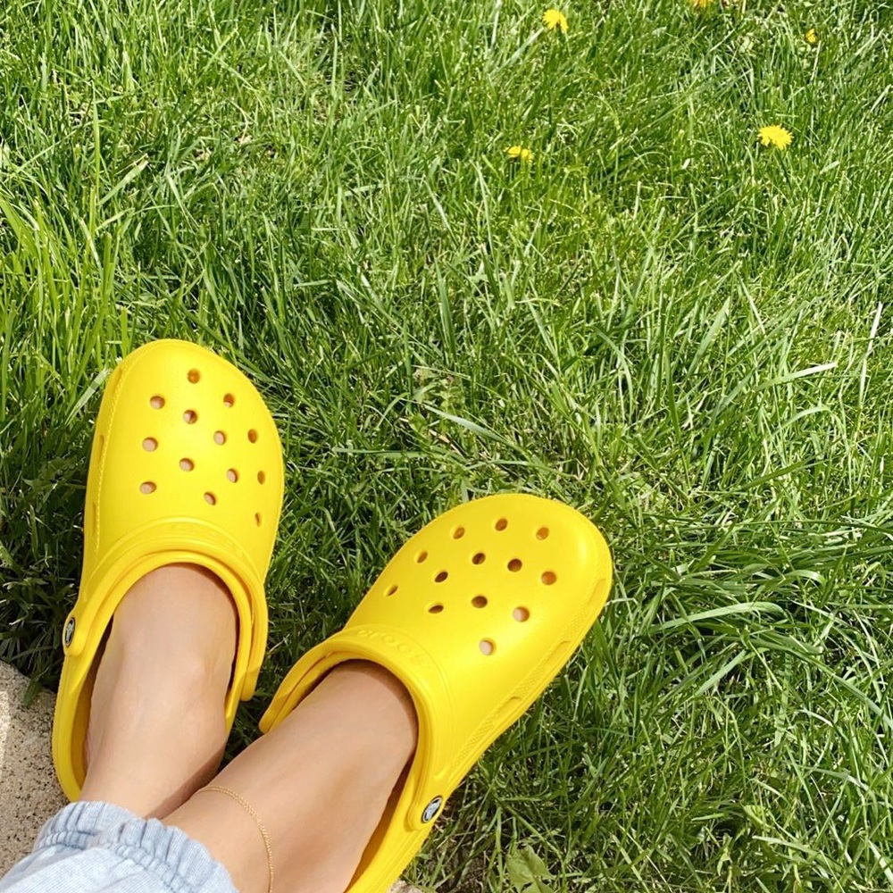 yellow women’s crocs size 38